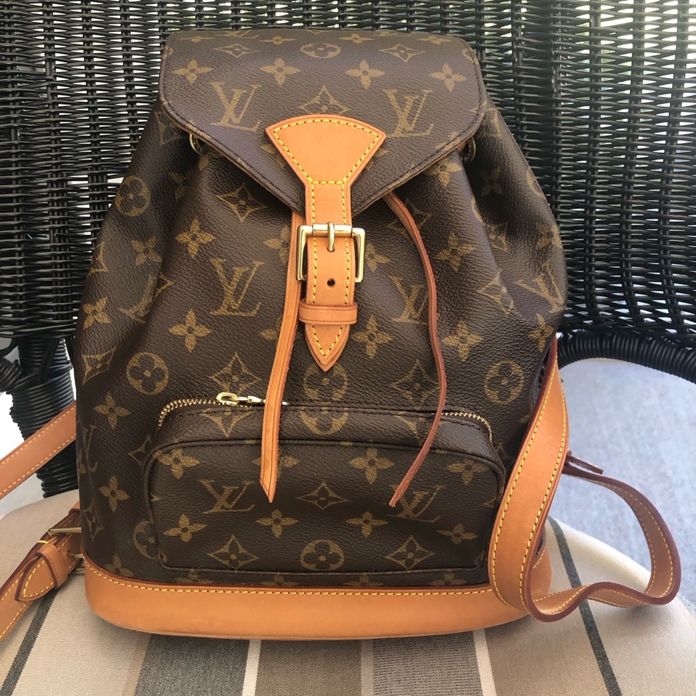 Louis Vuitton Montsouris MM